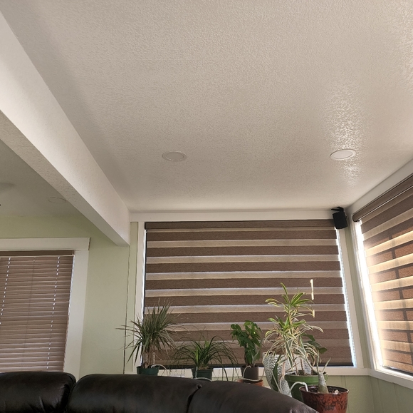 Select blinds - Picture 1 of 2